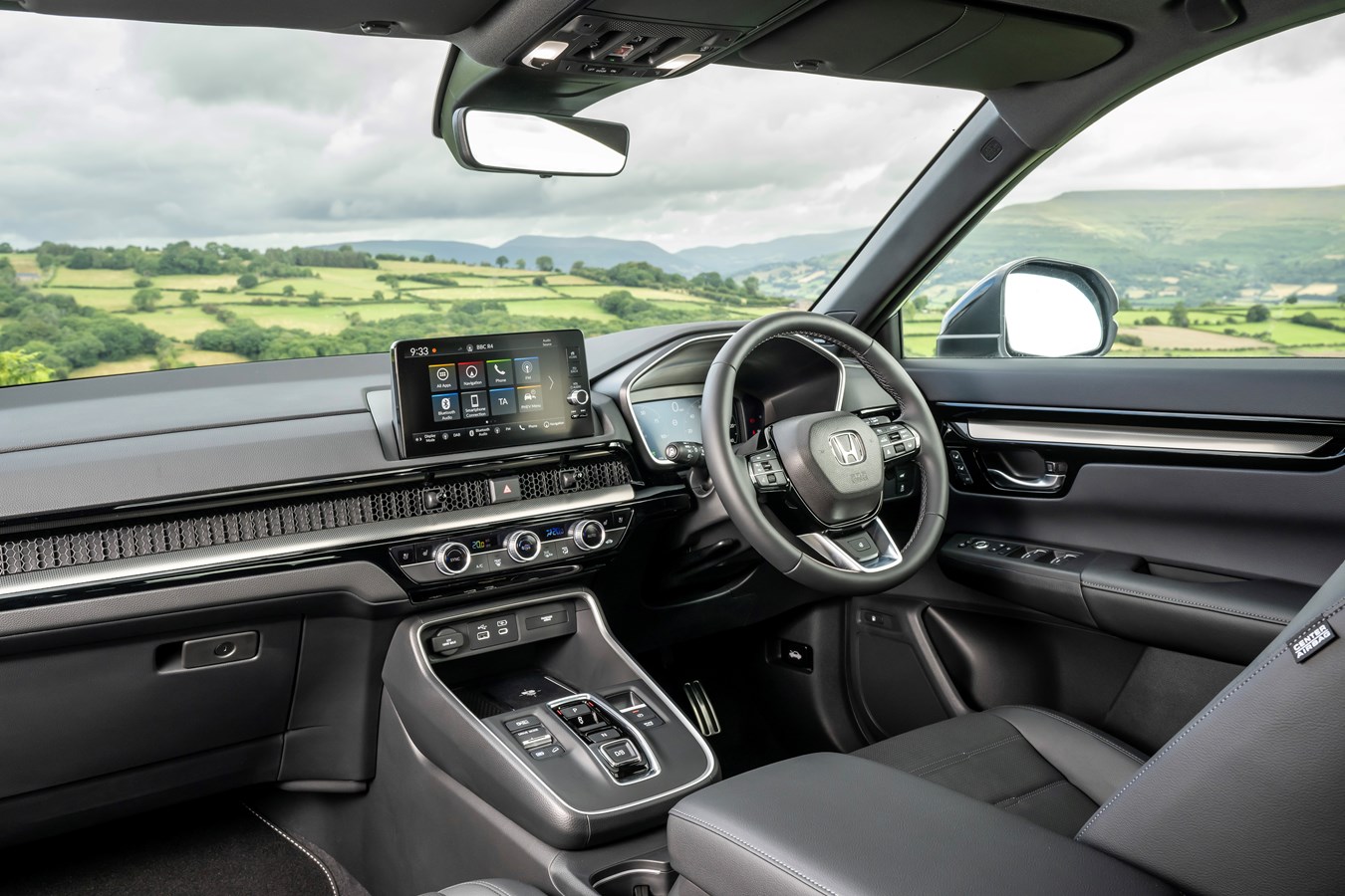 Honda CR-V: Ultimate Comfort SUV | BestGaddi.com