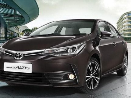 toyota-corolla-altis