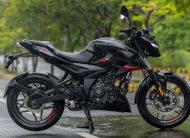 Bajaj Pulsar N160