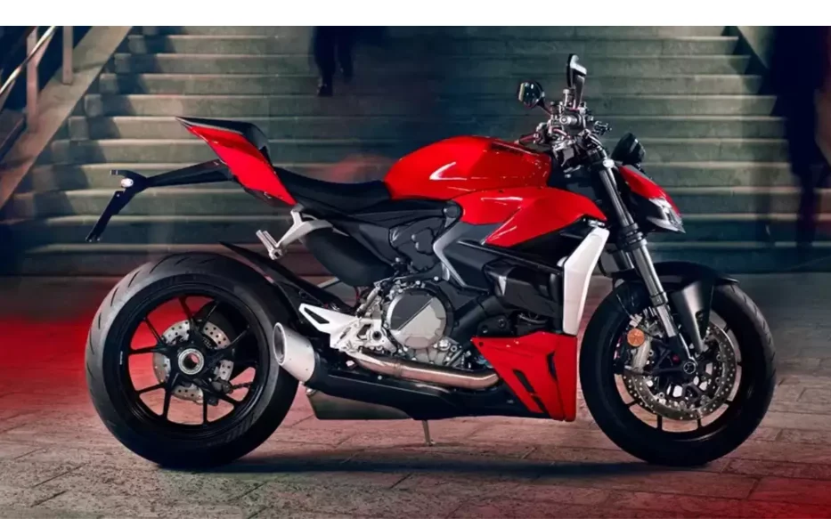 Ducati Streetfighter V2: Ducati's Agile Beast |BestGaddi.com