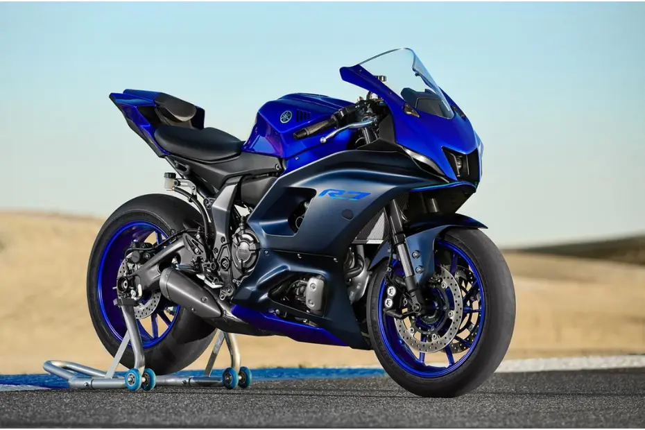 Buy Yamaha R7: Power & Elegance Combined | BestGaddi.com