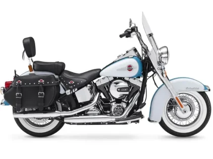 Harley Davidson Heritage Classic : Timeless Harley Elegance