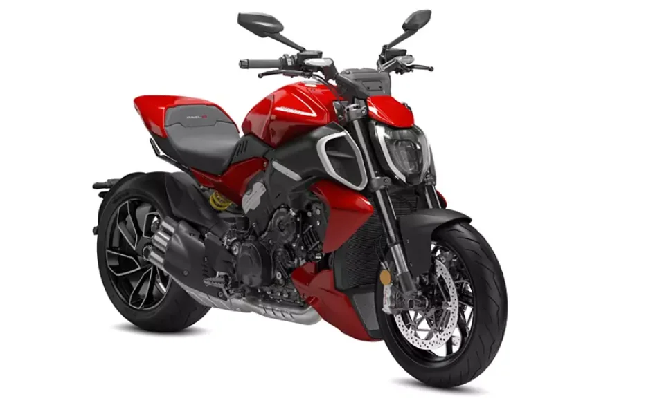 Ducati Diavel V4: Beast on the Road | BestGaddi.com