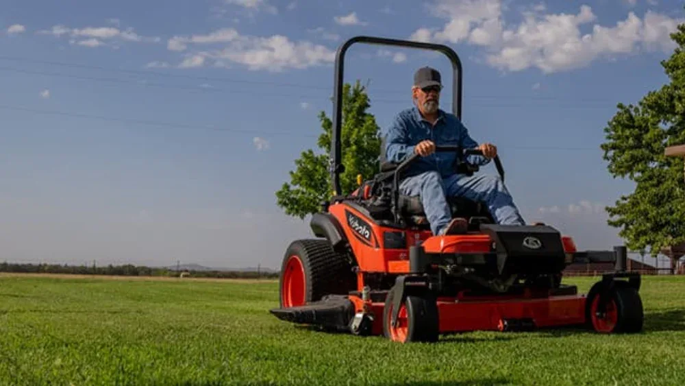 kubota lawn tractors