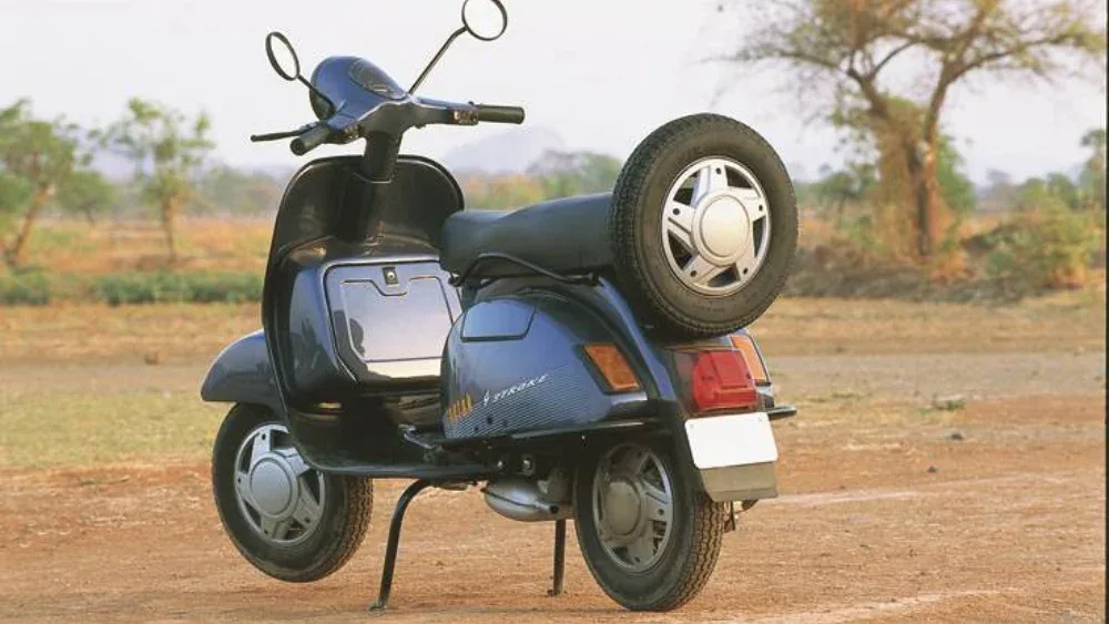 bajaj old scooters