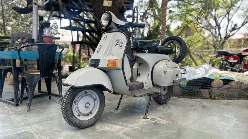 bajaj old scooters