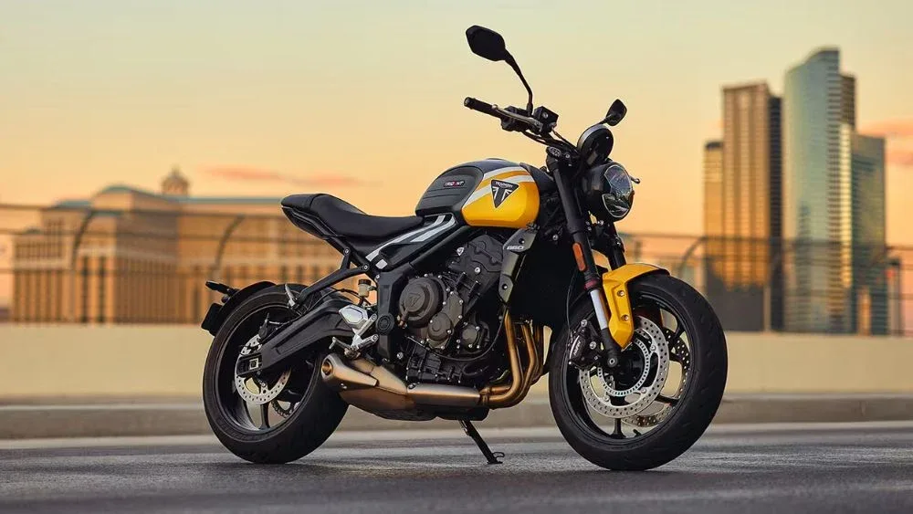 triumph trident 660