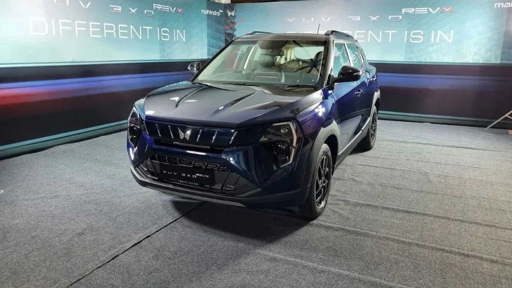 mahindra xuv 3xo revx